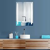 HOKO® LED Badspiegel 60x80 cm. Badezimmer Spiegel mit Uhr. Design Bad Spiegel mit Beleuchtung und mit…