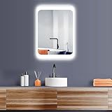 HOKO® LED Badspiegel 60x80 cm DETMOLD. Moderner Lichtspiegel/Badspiegel mit Uhr und mit Touch Schalter…