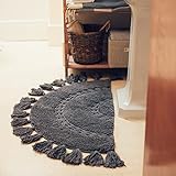 BIEN BEAU Halbkreis-Boho-Teppich mit Quasten für Ihr Badezimmer – wunderschön handgefertigt mit Häkeleinsatz…